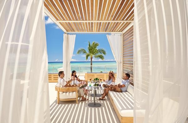 Outrigger Reef 1141 2355 2022 08 01T15 50 23 outrigger reef waikiki beach resort voyager47 21 601x391 c87a122